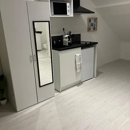 Le Peronne-5 Apartman Cambrai