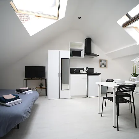 Apartman Le Peronne-5 *